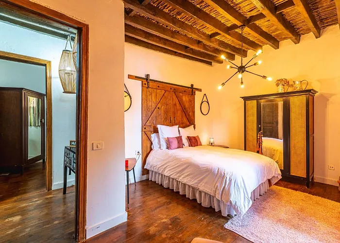 Casa Bernarda With Heated Pool Semesterbostad